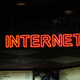 Imagen para el artículo titulado Canadá declara el acceso a Internet de alta velocidad un derecho básico con un mínimo de 50Mbps